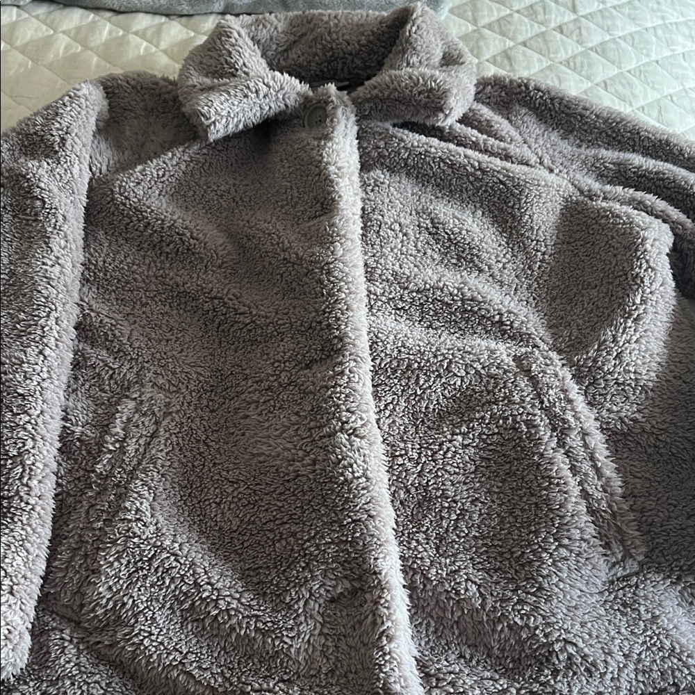 32 Degrees Plush Teddy Jacket in Light Gray